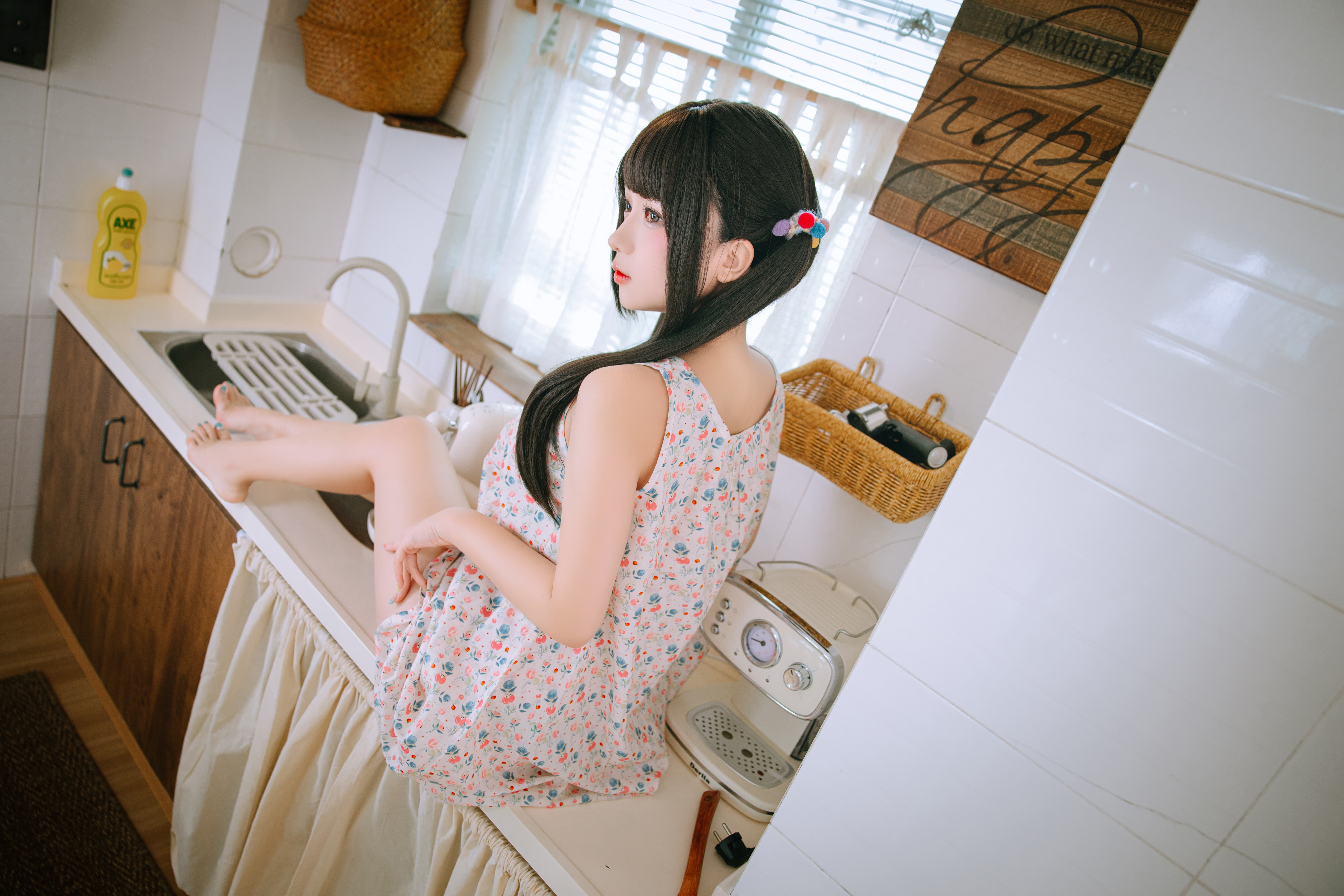 Featured image of post 日奈娇 - 厨房 154P